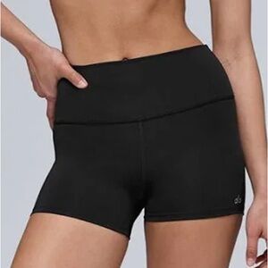ALO Yoga Women's Black Athletic Shorts